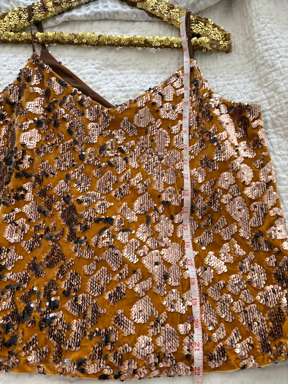 NWT Anthropologie Ro+De Esther Sequined Velvet Cami Gold Medium - Picture 12 of 13
